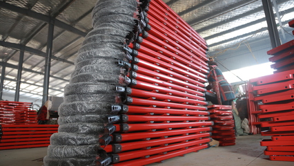 90后小伙劉奧創業 一把梯子贏得全網銷量第一 金屬制品的成功密碼