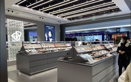 財報卸妝后，美妝第一股光環褪去 技術開發投入難阻業績虧損與市值蒸發